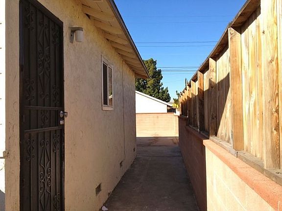 Side access to house