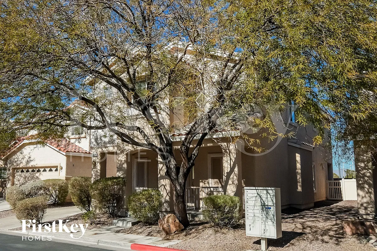 Building Photo - 1680 Dark Wolf Ave