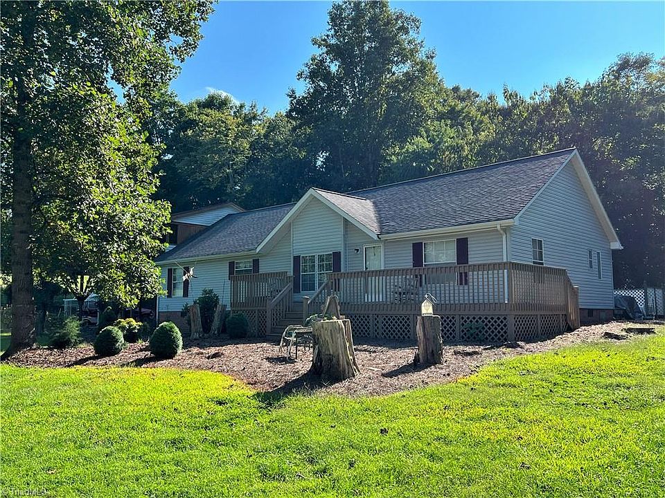 1st image of 177 Lester Wood Dr