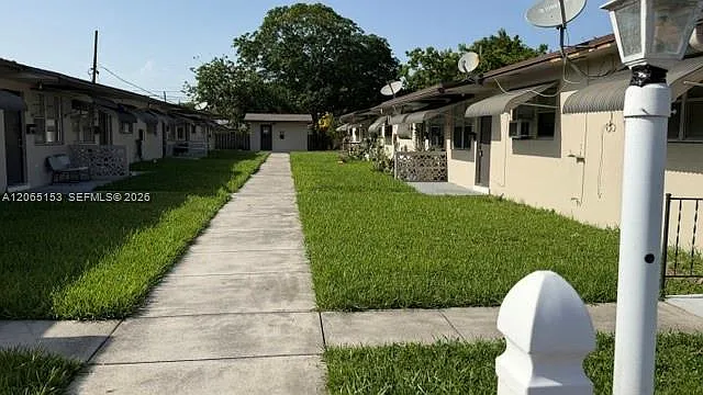 Silver Hill Manor Apts Co — Photo 1