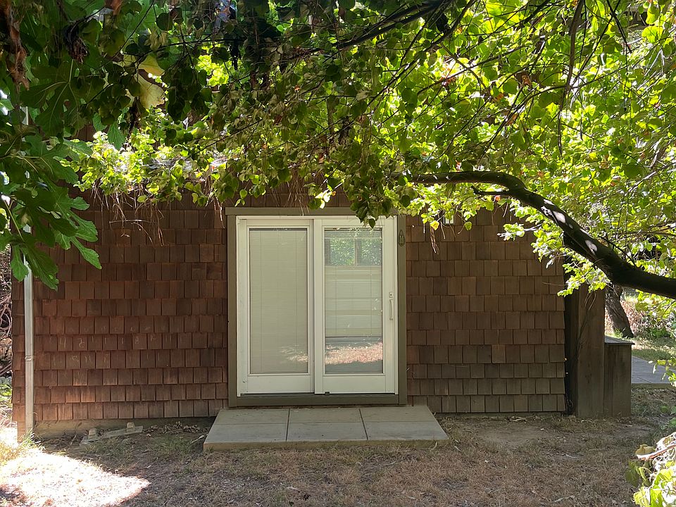1st image of 3125 1/2 Fair Oaks Ave
