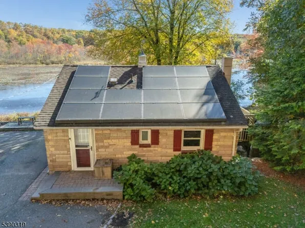 218 Lackawanna Dr, Byram Twp., NJ 07874