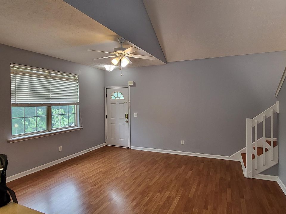 Living room, view from the kitchen