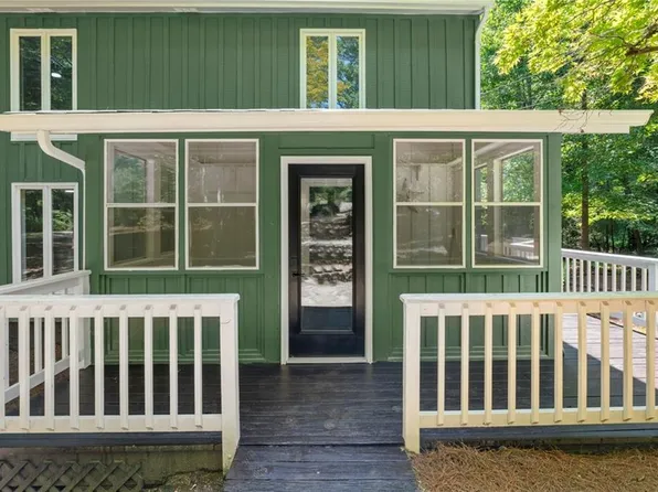 3459 Fern Ridge East Dr NE, Conyers, GA 30013