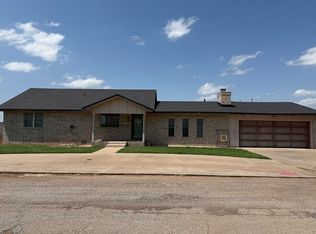 124 W Sycamore St, Hollis, OK 73550