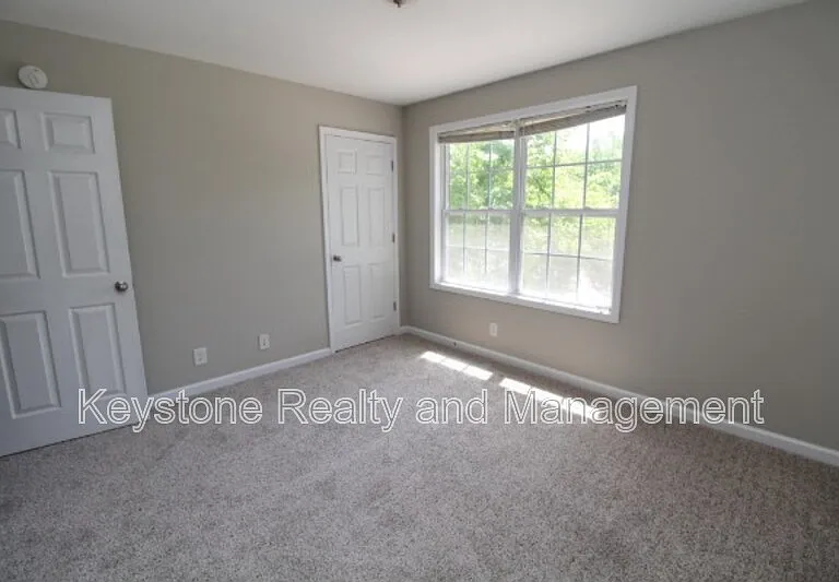 938 Cumberland Dr #B — Photo 5
