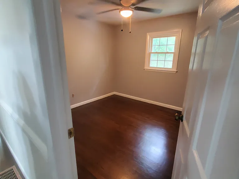 42 Lynn Rd — Photo 4