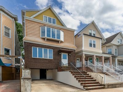 71 W 17th St, Bayonne, NJ, 07002