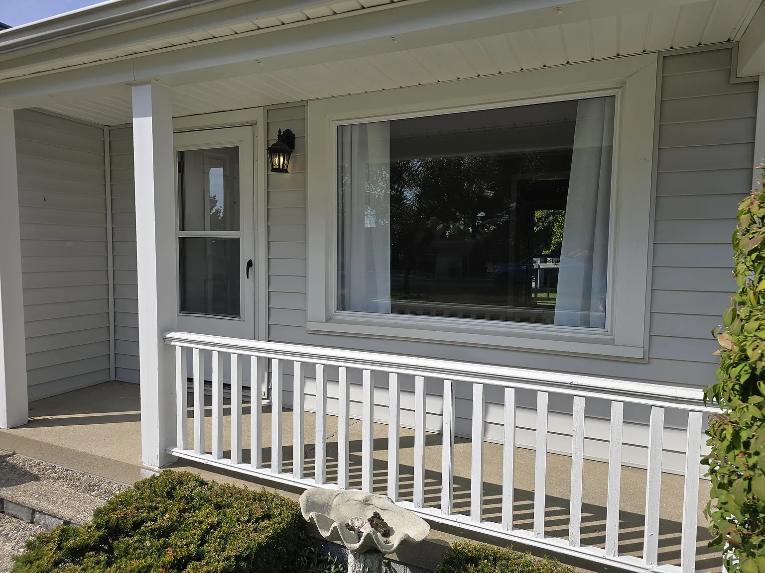 2 bed, 800 sqft, $1,700 — Photo 2