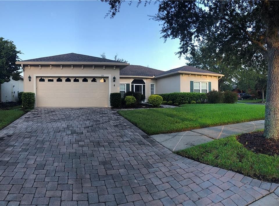 1st image of 101 Venice Ln