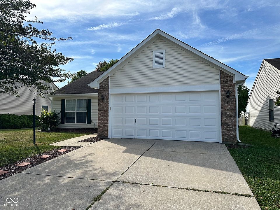 1st image of 721 Chestnut Ln