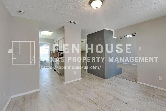 1711 Elizabeth Dr — Photo 8