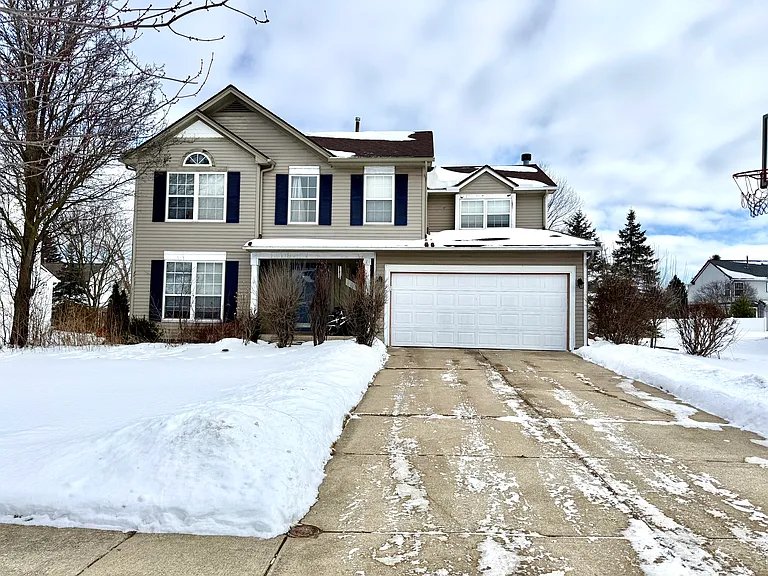 2813 Aspen Ridge Dr — Photo 1