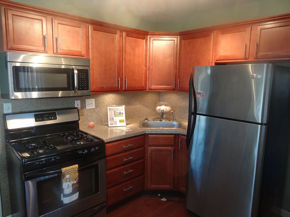 1st image of 4387 Fairway Dr