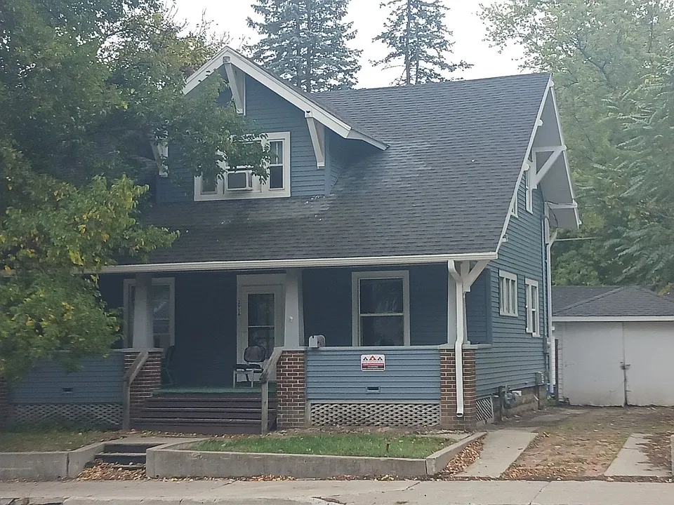 2916 Lincoln Way