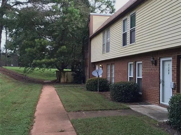 3190 Nectarine Cir, Decatur, GA 30034