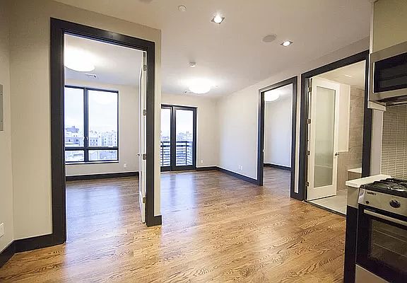 2nd image of 875 De Kalb Ave #4B