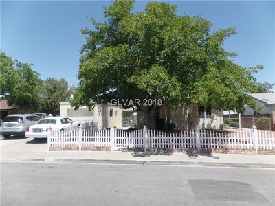407 Summit Dr, Henderson, NV, 89002