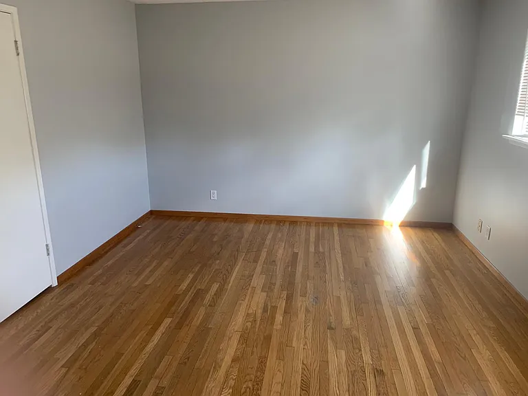 3816 Lealma Ave — Photo 3