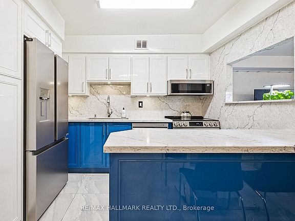 5th image of 1360 York Mills Rd #1705