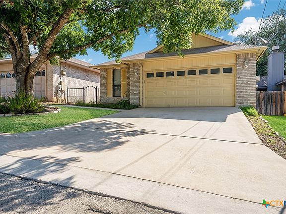 2nd image of 1213 Bluff Creek Cir
