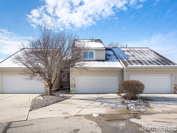 2nd image of 2980 Stoney Creek Ct #79