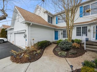 70 Buckthorn Ct, Paramus, NJ 07652