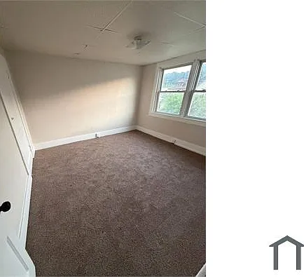 3 bed, $1,229 — Photo 2