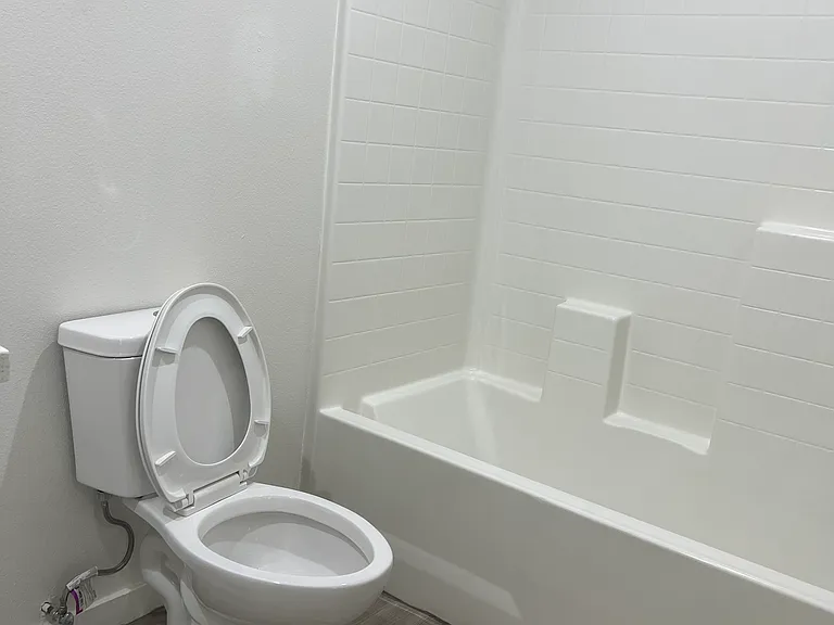 13615 Sarita Dr — Photo 7
