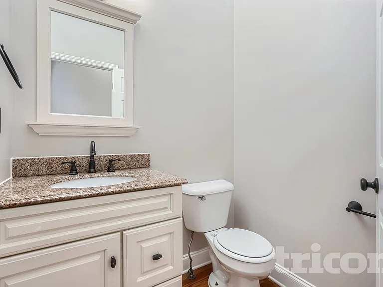 116 Arena Trl — Photo 13
