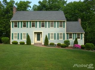 7 Vose Hill Rd, Westford, MA 01886