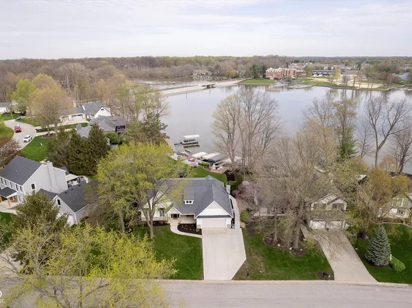 2428 Hawthorn Pl, Noblesville, IN 46062