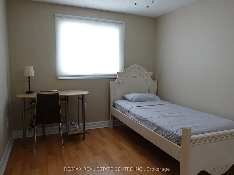 21 Maitland Dr — Photo 16