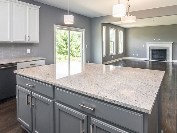 7th image of this home