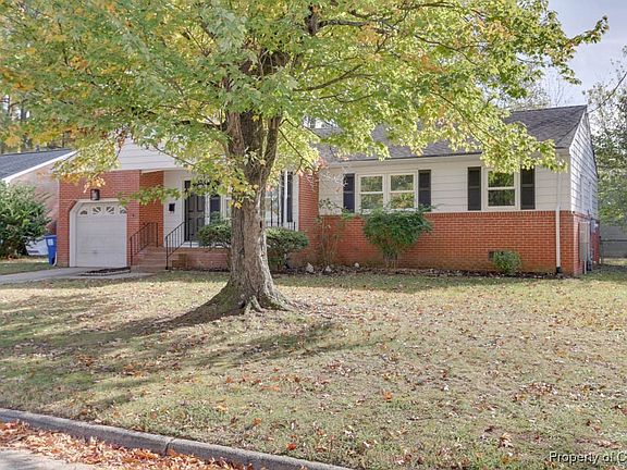 3rd image of 336 Beechmont Dr