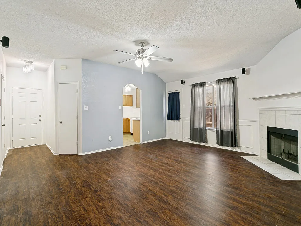3 bed, 1518 sqft, $2,250 — Photo 3