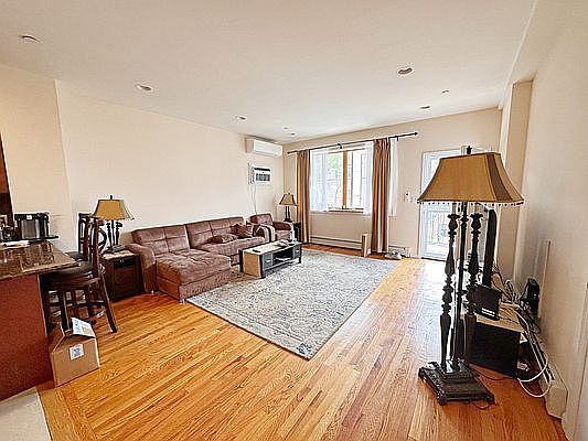 4th image of 71 Bay 28 St #3