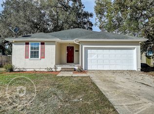 2582 Spring Park Rd, Jacksonville, FL 32207