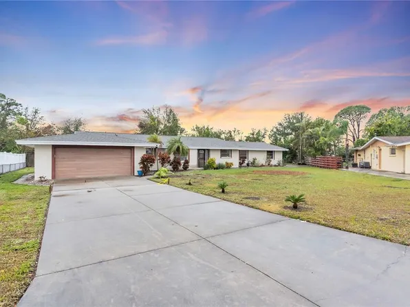 7420 Cass Cir, Sarasota, FL 34231