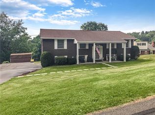 673 Meadow Ln, Rochester, PA 15074