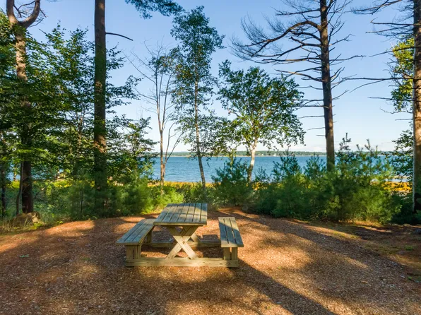161 W Shore Drive, Portland, ME 04109