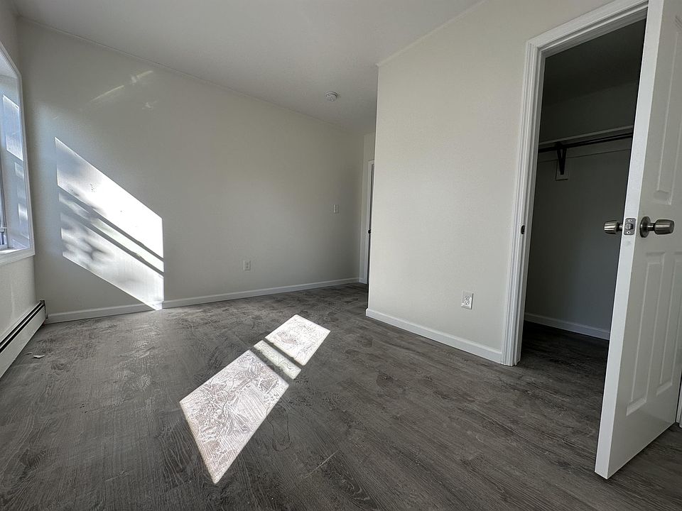 1513 5th Ave 1, Watervliet, NY 12189 Zillow