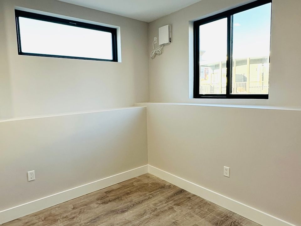 Oversized windows for ample sunlight