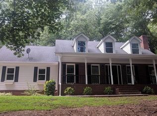 840 Spring Valley Dr, Cumming, GA 30041