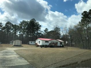 2734 Docs Rd, Spring Lake, NC 28390