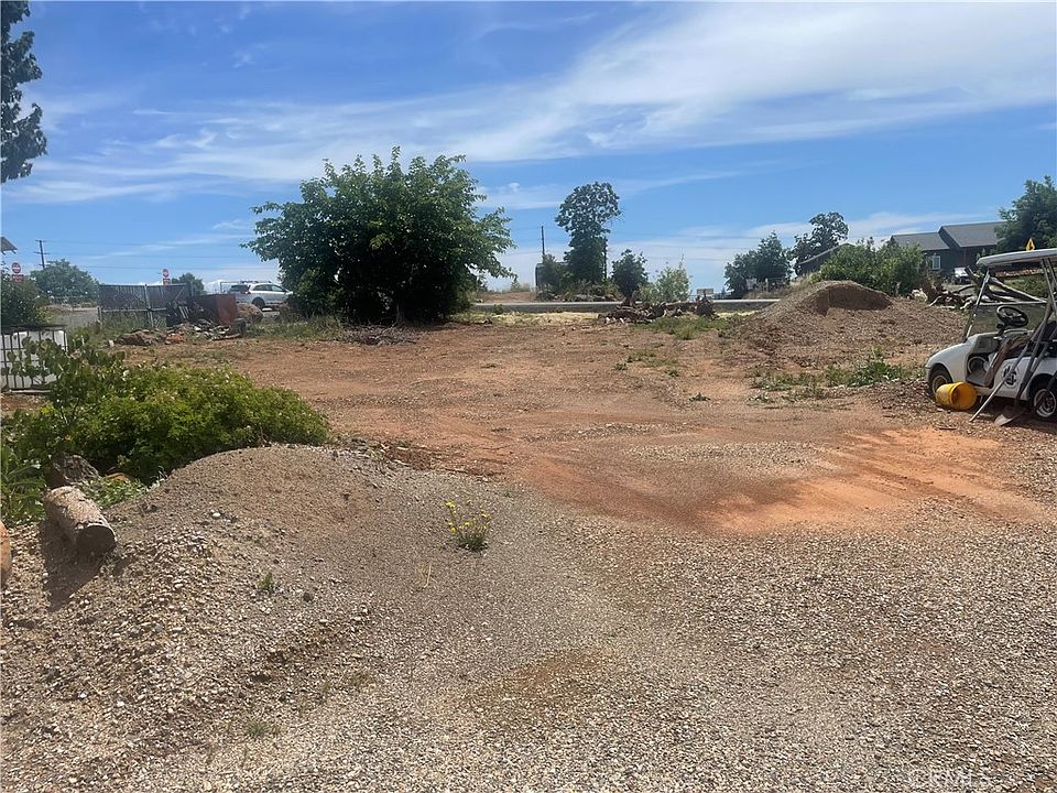 1st image of 5060 Russell Dr