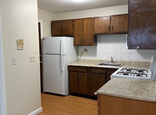 201 Dewey St #7, Worcester, MA 01610