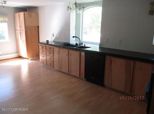 9427 Jewel Lake Rd, Anchorage, AK 99502