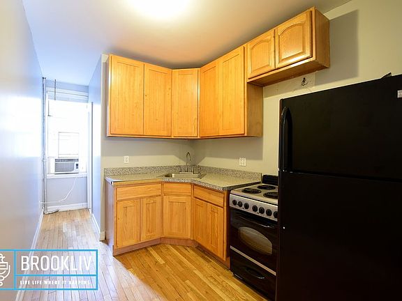 2nd image of 853 Saint Johns Pl