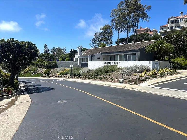 22821 Mariano Dr — Photo 64